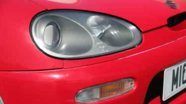 Used Suzuki Cappuccino - front headlight 