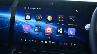 Mercedes GLB electric - apps menu