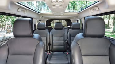 Toyota Proace Verso 2016 - seats