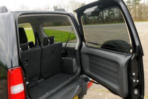 Used Suzuki Jimny - boot