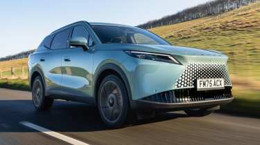 Omoda 7 - front tracking