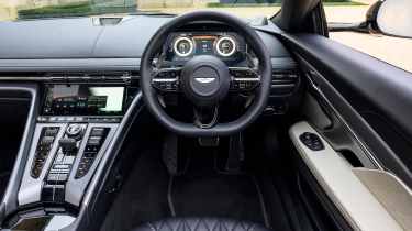 Aston Martin DB12 Volante - dashboard