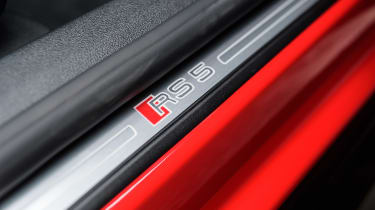 Audi RS5 - sill