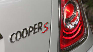 MINI Roadster Cooper S badge
