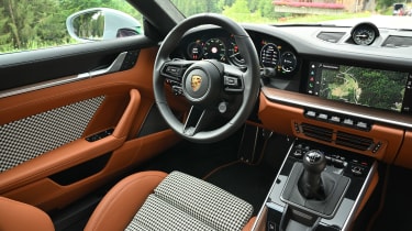 Porsche 911 Sport Classic - dash