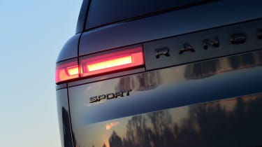 Range Rover Sport P510e - rear light