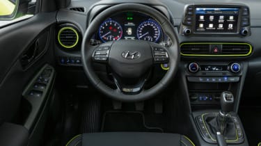 Hyundai Kona Premium SE 2017 - interior