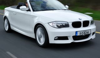 BMW 118d Convertible front tracking