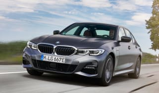 BMW 330e - front