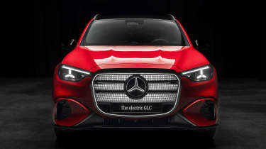 Mercedes GLC - full front studio