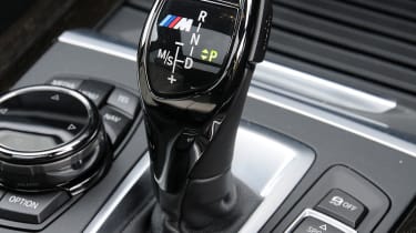 BMW X5 M50d gear stick