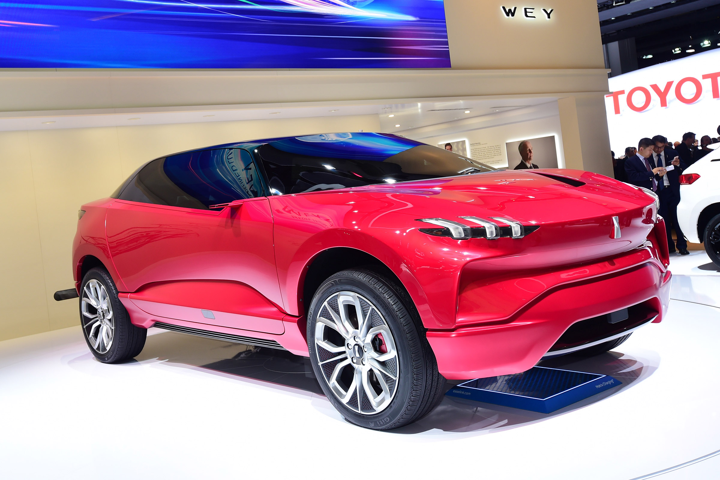 Wey XEV concept previews possible plug-in hybrid crossover 