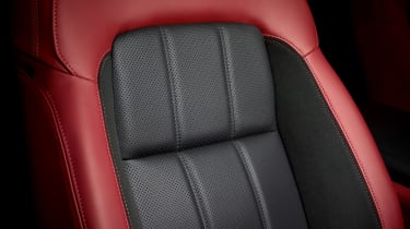 Range Rover Sport HST - seat detail