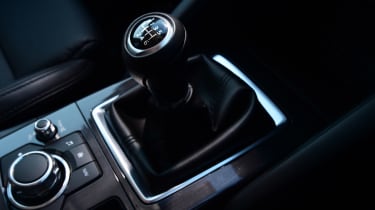 Mazda CX-5 - centre console