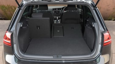 VW Golf GTE - boot
