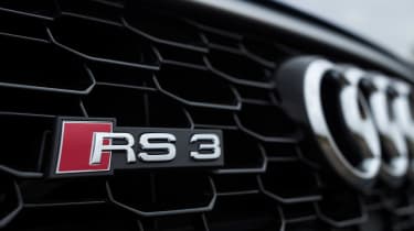 Audi RS 3 - front badge