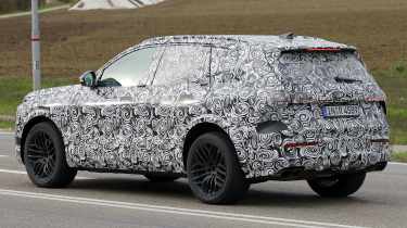 Audi Q7 spy shot - left rear angled