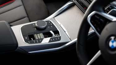 BMW 2 Series Coupe - centre console