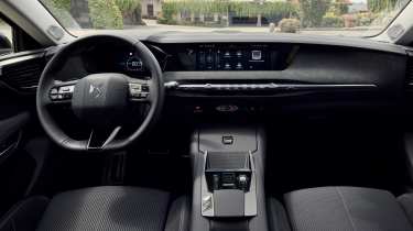 DS No4 E-Tense - interior