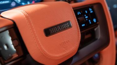 Brabus 600 Peetch - wheel controls