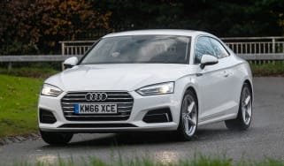 Audi A5 Coupe 2.0 TDI - front cornering