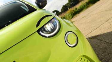 Abarth 500e - head light detail