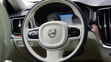 Volvo V60 - steering wheel