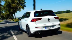 Volkswagen%20Golf%20GTi%202020%20review-8.jpg