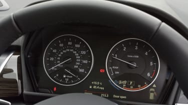 BMW 2 Series Active Tourer dials