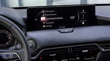 Mazda CX-80 - screen