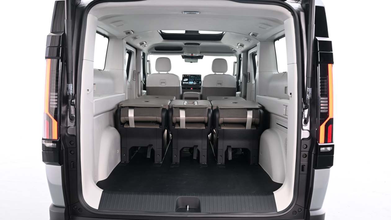 Kia PV7 Passenger cargo area with seats folded