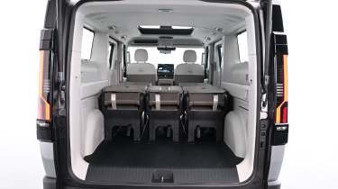 Kia PV5 Passenger - boot seats down