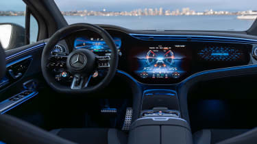Mercedes-AMG EQE SUV - dash