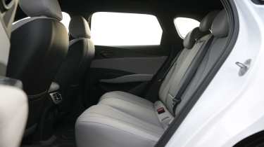 New BYD Seal 6 DM-i Touring - rear seats 