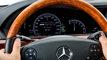 Mercedes S-Class Distronic Plus with Steering Assist