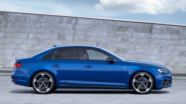 Audi A4 facelift - side