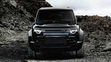 Land Rover Defender Octa Black - full front