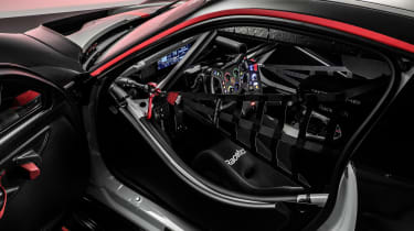 Porsche 911 GT3 R - interior