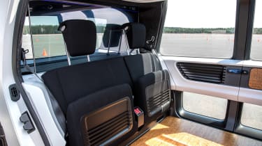 Volkswagen Sedric - seats folded