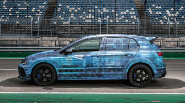 Volkswagen Golf R prototype - side static