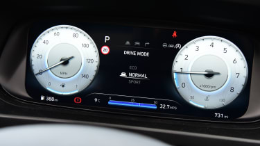 Hyundai i20 - dashboard dial screen in normal mode