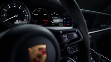 Porsche 911 Dakar - dials