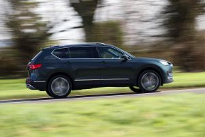 SEAT Tarraco - side action