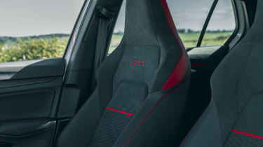 Volkswagen Golf GTI Clubsport 45 - seats