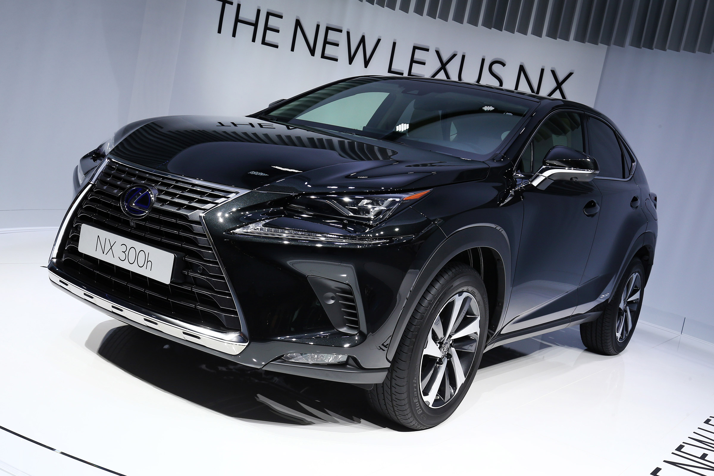 New Lexus Nx Facelift Makes European Debut At The Frankfurt Motor Show Auto Express