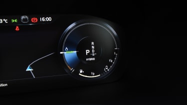 Volvo S90 - dials