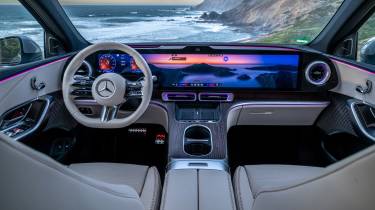 Mercedes GLC 400 - dash
