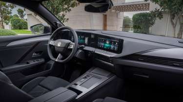 Vauxhall Astra Sports Tourer Electric - interior
