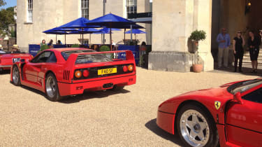 A pair of Ferrari F40s outside Syon House