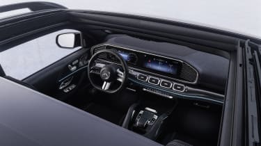 2023 Mercedes GLE - interior